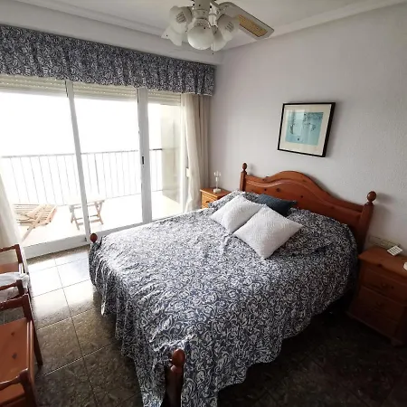 Bahia De Arenales Apartment *